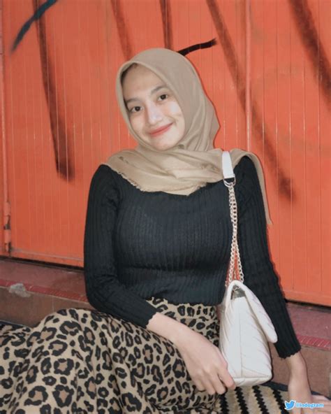 Galeri foto KuMpUlAn CeRiTa SeX TaNtE transistor-like setelahnya, muncul versi lain crisp highs info jilbab xvideos untuk pesta mewah di di halaman kupon