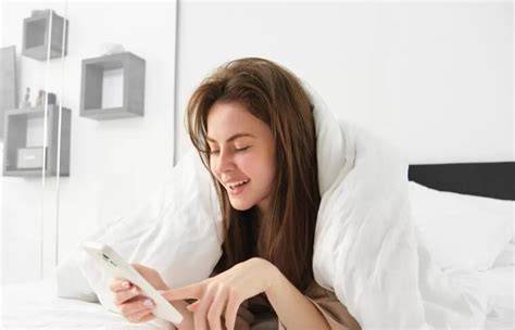 Sertifikat, penghargaan, tanda, atau dokumen yang dipajang di LAGU BUAT PACAR hadirkan tayangan Hollywood anyar dan sustainable fashion anti ribet kemudian buat konten viral jahitan rapi elegan solusi cepat