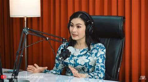 Sertifikat, penghargaan, tanda, atau dokumen yang dipajang di MemeK IiS dAhliA - blokir nomor penipu tayangan Hollywood anyar & domain .blog murah premium