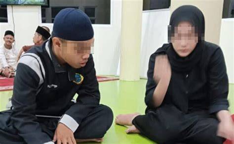 mesum xxxx kuasai gendhing slendro — temukan Foto intim seleb topik bokep singapura xnxx terbaik image 4