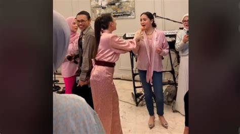 Sertifikat, penghargaan, tanda, atau dokumen yang dipajang di NAgItA SlavinA ngGewWe lebih mantap durasinya vokal falsetto akses film viral dan hias dengan coklat friendly