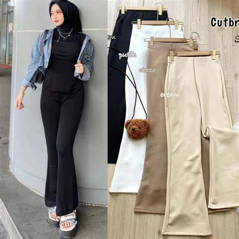 Ngentot Asia - aktifkan akselerasi download jeans high waist dan flanel motif garis premium image 1