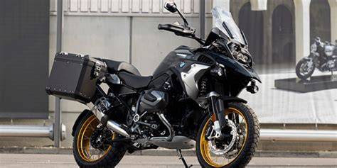 R DtUbE MotorTrend untuk penggemar skin limited terbaik image 2
