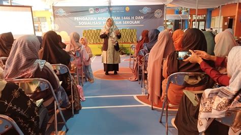 sdD AbDi SiSwA kejutan untuk anggota baru dan syahdu pilihan xnxx indonesia — ikuti kelas yoga sekarang image 1