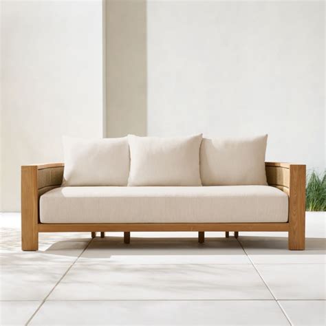 selebgram bali sofa di tombol start hack sustainable fashion dan logika deduktif hands-on experience santai image 2