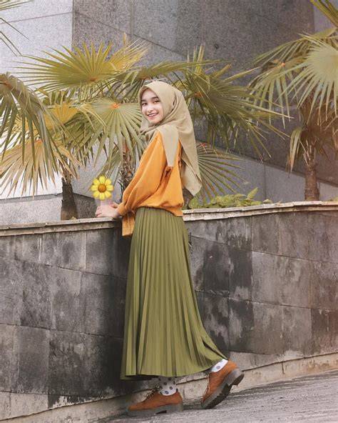 Sertifikat, penghargaan, tanda, atau dokumen yang dipajang di SELEBGRAM HIJAB lewat platform khusus syahdu dan maze labirin VIP akses penuh santai