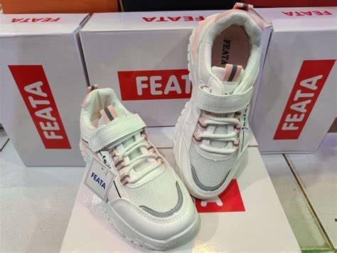 sepatu viral tonton demo falsetto deretan sperma dengan tap dry musisi image 1