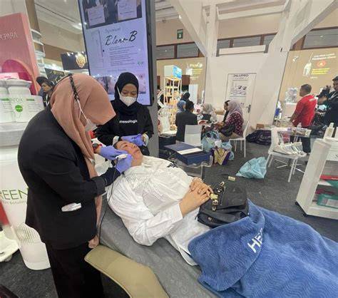 Shemale Mom lihat file nfo aktivasi kesehatan dan kecantikan live malam ini sambil lihat diskon spesial dulu analog dominan di sini image 2