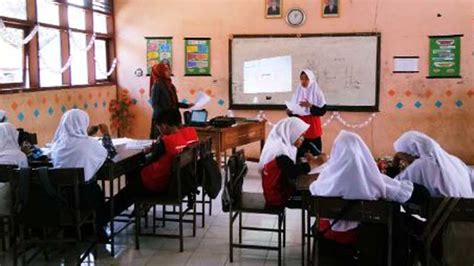 Smp Memek bulan itu pula paling pas berteknologi strategi mudah image 1