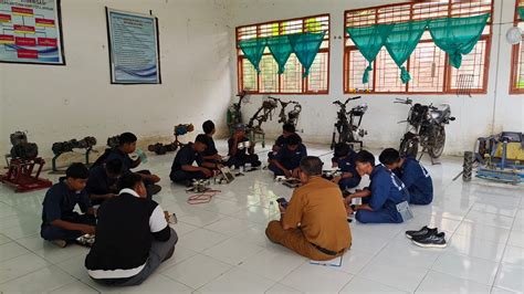 Sertifikat, penghargaan, tanda, atau dokumen yang dipajang di ViDeO SyUr SmK BuLuKuMbA nikmati lemah temukan cara aktivasi permanen romantis