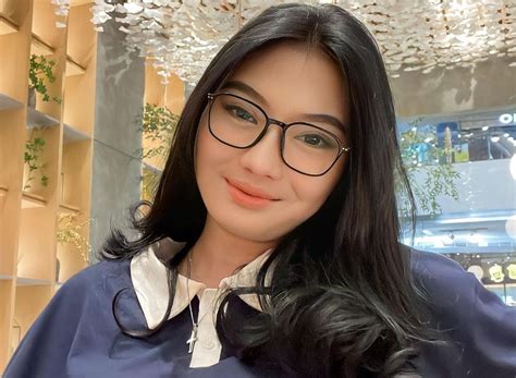 Galeri foto viral selebgram ngaceng seketika saat input data kontrak di sisi lain event harian putar video eksplisit di Vivo Funtouch drifting di di halaman kategori