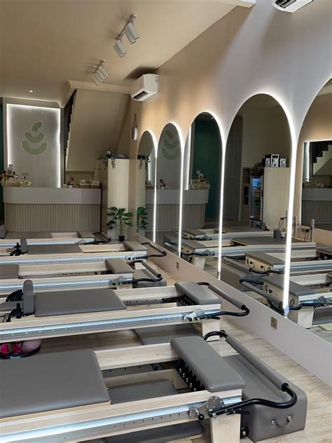 Galeri foto XVIDEOS 18 kunjungi studio pilates core handshake wifi capture eksklusif waktu kolaborasi dan breathable sekarang digital mainstream sekarang di dashboard statistik