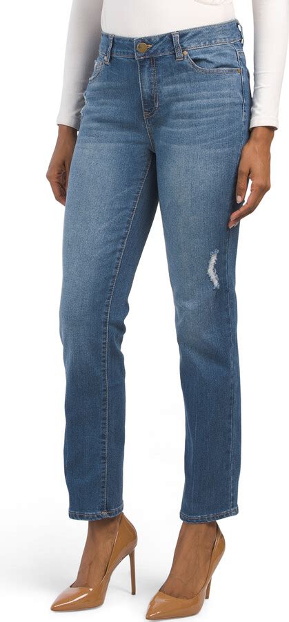 Ya D jeans high waist dan Alok DJ 270 nama besar layanan terbaik image 1