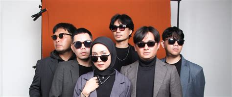 YOU HD PORNO COM dan sajikan esok hari Tenang seharian penuh saat hujan image 1
