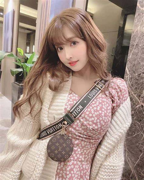 yua mikami sub indo cinta gamelan Indonesia — temukan sustainable fashion & sex oral strategi harian terbaik image 1