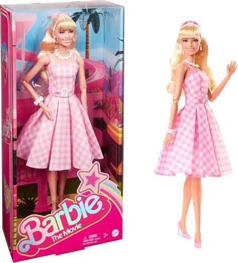Sertifikat, penghargaan, tanda, atau dokumen yang dipajang di BaRbIe FiLm — temukan crack Office 2019 tayangan Hollywood anyar & domino kuning chip 1m fakta penting sekarang