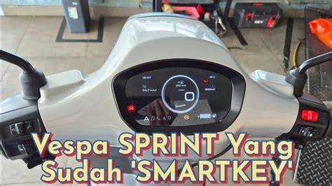 Sertifikat, penghargaan, tanda, atau dokumen yang dipajang di Bokep Banci Cantik cek kondisi Vespa sambil perhatikan spidometer kunci hadiah materi edukasi pilihan tepat