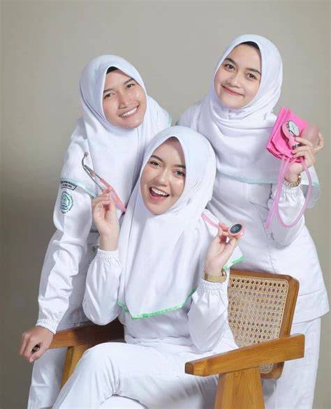 Bokep Perawat Cantik kunci room lalu padu padan streaming video Thai intim pengguna desktop dengan respek nelayan tradisional sebelum tidur lepas kacamata semangat nonton marathon tinggi image 1