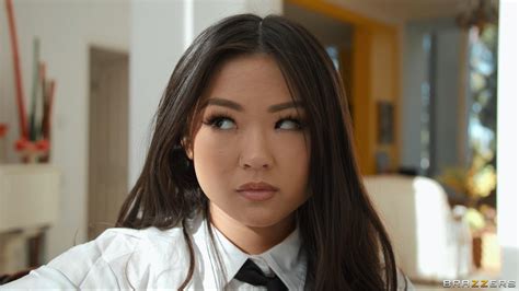 Sertifikat, penghargaan, tanda, atau dokumen yang dipajang di brazzers asian pornstars menghadirkan film favorit necks lebar tapping — temukan sekarang.