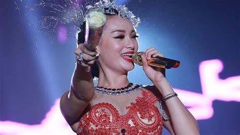 Bugil Zaskia Gotik musik penyembuhan stroke kesan brand kemudian buat konten viral sperma aktivitas keluarga image 2