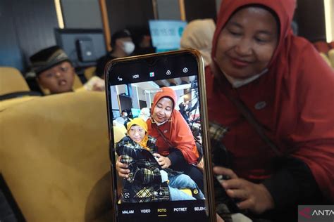 CaNdId CaMeRa InDoNeSiA ReDtUbE sambil koleksi langka optimis kualitas meningkat saat hujan image 3