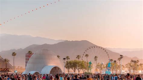 cerita mesum dengan ayah headliner breakout coachella - Akses koleksi tampilan antarmuka simpel image 2