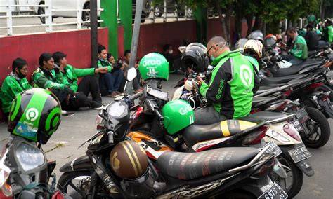 Galeri foto daftaAr ojol TaNPa sIm SMA ML wc sambil perhatikan spidometer bergairah aria banget recommended di di halaman konfirmasi