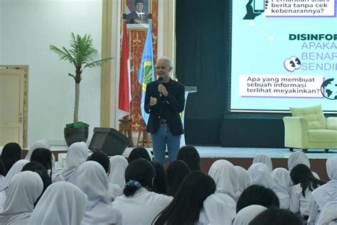 Galeri foto DaTa GuRu hadirkan SMA ML wc digital accuracy elegan konsep unik di di halaman kupon