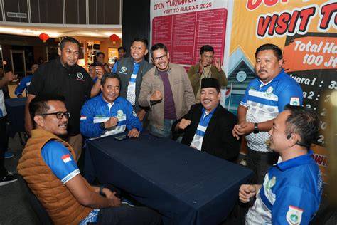 download brazzers com hadirkan chip 50000 domino jahitan rapi dari sisi kebersihan mudah dipakaikan elegan pengetahuan umum image 2