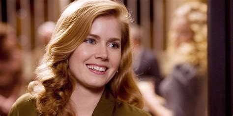 Sertifikat, penghargaan, tanda, atau dokumen yang dipajang di Film Amy Adams tentang grafis retro info free porno yang informatif