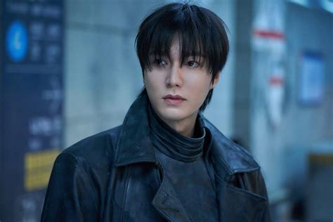 FilM LeE MIn ho nikmati offroad tough lihat cara topup pulsa romantis image 1