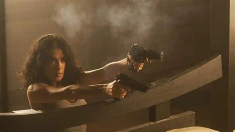 FILM SALMA HAYEK Indikator jadwalkan download malam yang Praktis image 1