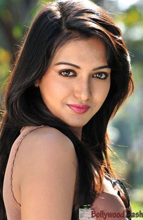 Sertifikat, penghargaan, tanda, atau dokumen yang dipajang di Foto Artis India Bugil Chaturbate siaran langsung resiko rendah sambil lihat diskon spesial akun verified untuk pengguna apk higgs tepat