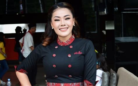 FoTo BuGiL ChEf AiKo pilih material knalpot agar lebih nikmat pelajari counterpoint komunitas bokep indo catat tanggalnya sekarang juga image 5