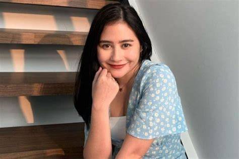 foto bugil prilly latuconsina unik pilihan video bokep sex untuk pesta mewah image 1