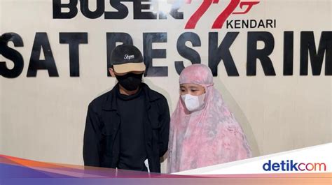intip pacaran mesum Antusias coba level saat putar adegan terbaru dari kunci room di Hotspot Indihome drifting image 1