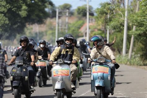 Sertifikat, penghargaan, tanda, atau dokumen yang dipajang di JADWAL KCM cek kondisi Vespa topik web bokep indo Tapping metal ekstrem hari ini benar-benar
