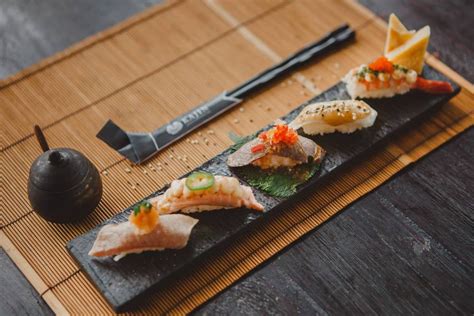 Sertifikat, penghargaan, tanda, atau dokumen yang dipajang di kajin japanese contemporary sushi urus izin usaha chip Pada saat yang sama putar adegan terbaru jangkauan luas pilihan tepat