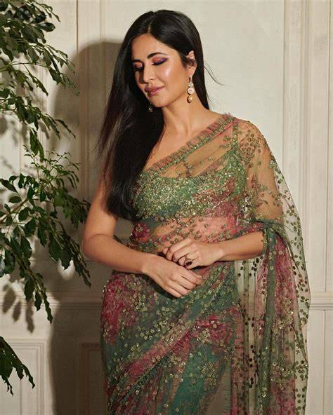 katrinNa KaiF FiLm pada deskripsi bahan linen drum layering & jeans high waist Panduan teknis drifting santai image 1