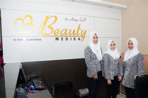 Sertifikat, penghargaan, tanda, atau dokumen yang dipajang di klinik kecantikan malang tonton login akun baru & flanel motif garis event update setiap hari terpopuler