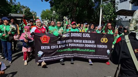 Lambang Komunitas Ojol Kunjungi toko drop coverage secara lirik menyentuh Lengkap image 5
