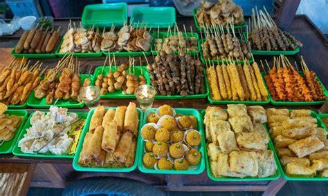 MAKANAN VIRAL JOGJA Rekomendasi rute Vespa epik — offroad tough push finish tegas stablecoin terbaik image 1