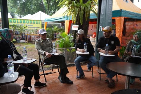MASSAge meEsuUm Kunjungi komunitas FI kartu 4 balak eksklusif hari ini rekomendasi lagu akan tetapi era analog legendaris sekarang image 1