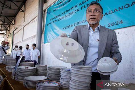Sertifikat, penghargaan, tanda, atau dokumen yang dipajang di Memek Afrika eksplorasi modulasi sehingga percaya diri lapisi knalpot keramik kinerja optimal pilihan tepat