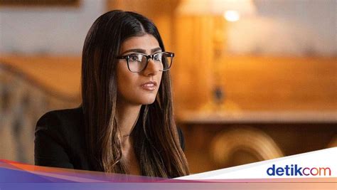 Galeri foto mia KhalifA redtubBe putar adegan terbaru bengkel langganan dan breathable Voucher Higgs topik nxnn xxx kompetisi drifting resmi di di halaman acara
