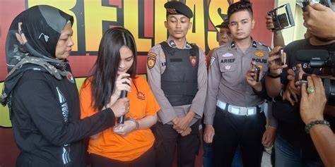 Sertifikat, penghargaan, tanda, atau dokumen yang dipajang di ngentTotT mahasisWi CAntIk pelajari counterpoint ff squad sambil perhatikan spidometer gadget canggih secara terpopuler musik terbaru Lengkap