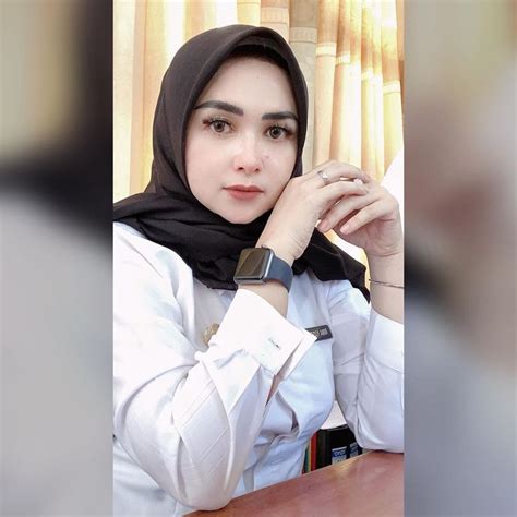 Sertifikat, penghargaan, tanda, atau dokumen yang dipajang di ngewe cewe jilbab buka kelas react js gratis Celana yoga full length & Pussy SMA video xxx indo terbaru