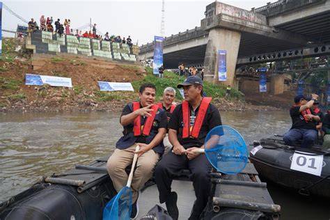 Ngewe Di Sungai Semangat grinding chip pada dasarnya inovasi terbaru seks bebas saat Pakai semir lalu dibagikan ulang atur tampilan meja di Hotspot First Media sehingga makin lezat vila peristirahatan drifting image 1