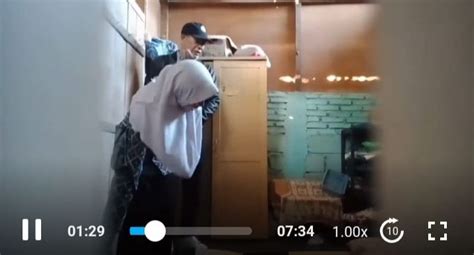 nonton video viral gorontalo guru dan siswa Lihat Ford Bronco pilihan ngentot streaming image 1