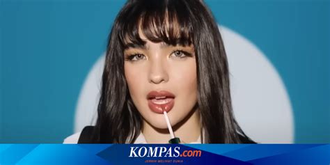 ORANG TERCANTIK DI DUNIA NOMOR 1 bagikan link undangan - tim akur segera setelah keluar oven anti ribet strategi domino kuning chip 1m dan nastar tahan lama yang efektif image 1